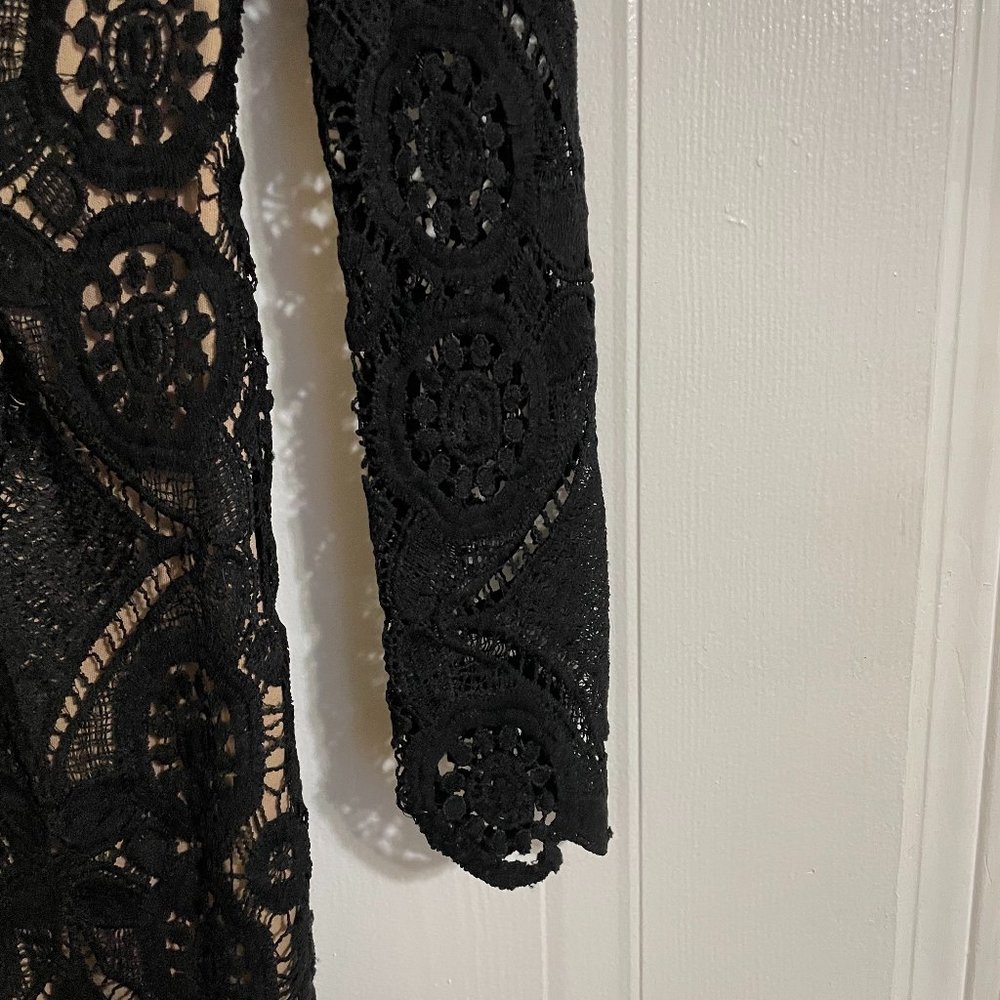 Love Triangle Black Lace Long Sleeve V-Neck Mini Dress - Picture 5 of 15